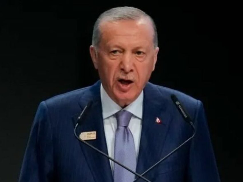 Erdogan thotë se Turqia mund t’i “shtypë të gjithë terroristët në Siri”