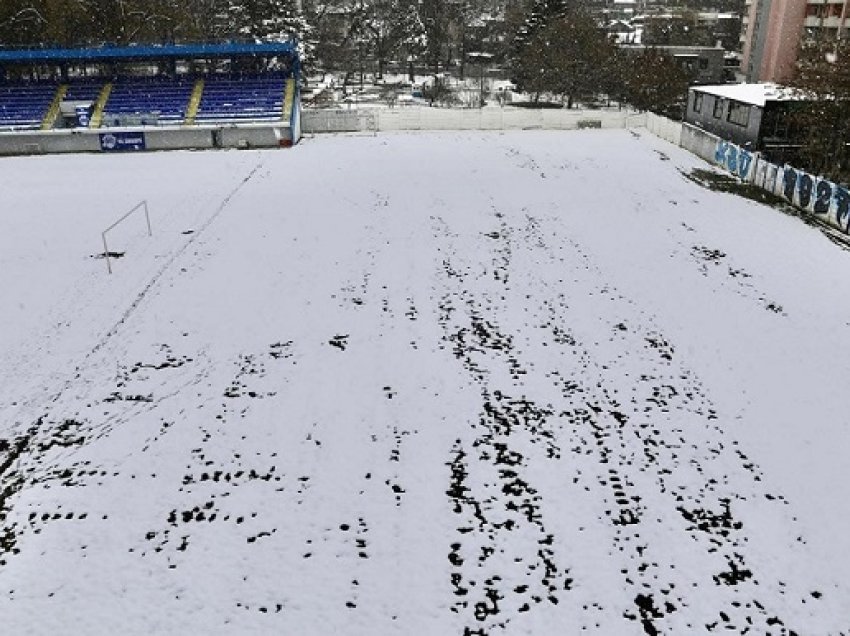 Me investim të Komunës së Çairit dhe Kryetarit, Ganiu, FC Shkupi përfiton një fushë ndihmëse