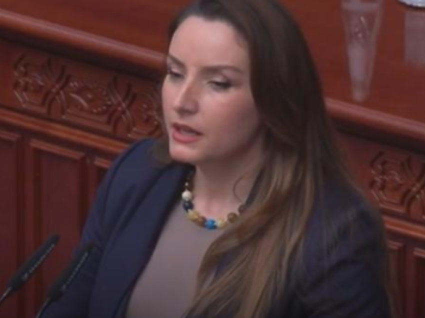 Ilire Dauti jep dorëheqje nga funksioni i kryetares së Komisionit për Politikë Sociale, Demografi dhe Rini