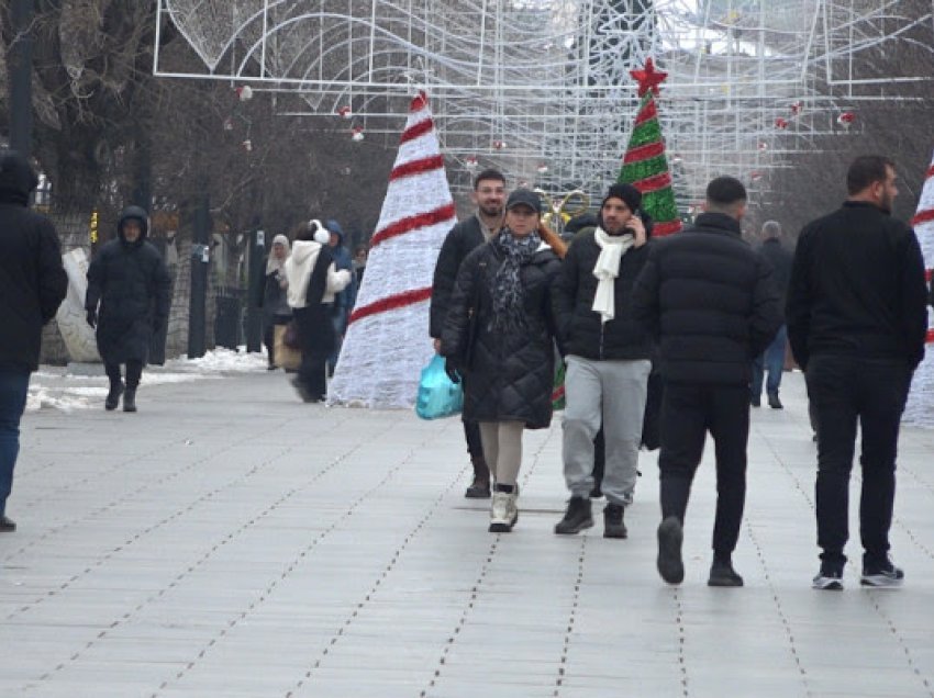 ​Qytetarët kundër gjuhës së ashpër së partive politike në fushatë