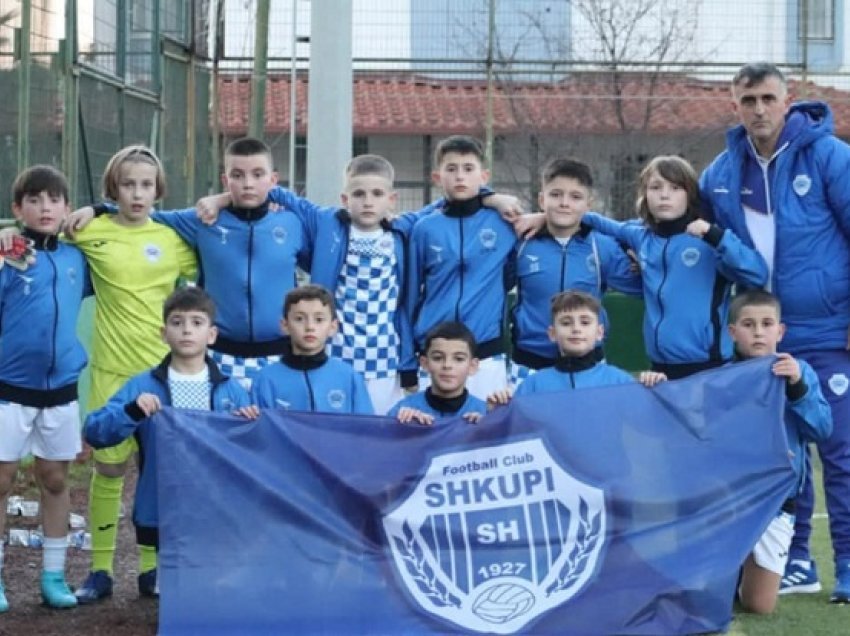 FC Shkupi U11 kalon grupet në turneun në Kushadasi