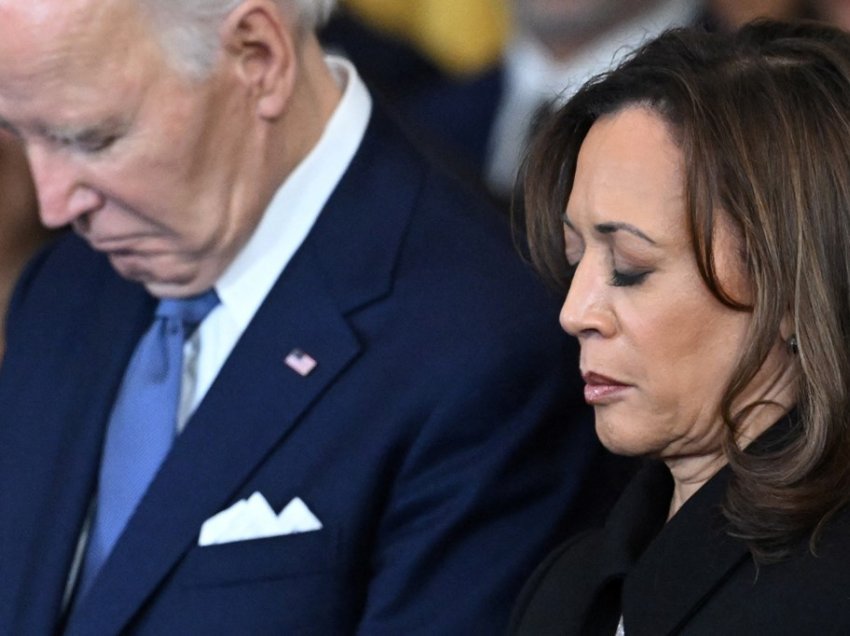 Biden dhe Harris përshëndeten pas largimit nga detyra