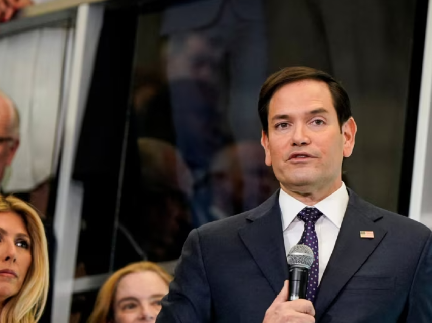 Rubio përshëndet diplomatët amerikanë në ditën e parë si Sekretar Shteti