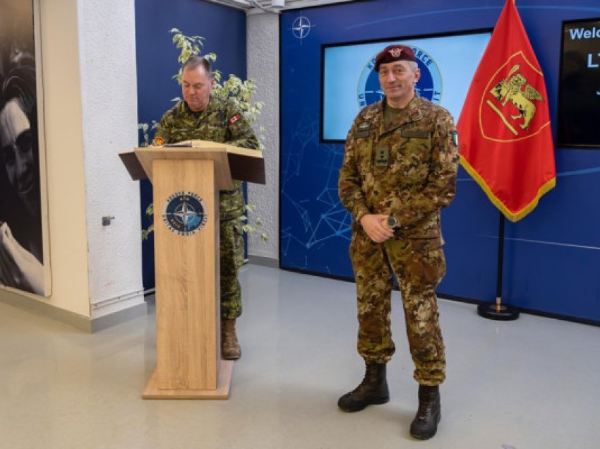 ​Zyrtari i lartë ushtarak i NATO-s vizitoi Bondsteel, takohet edhe me kreun e FSK-së