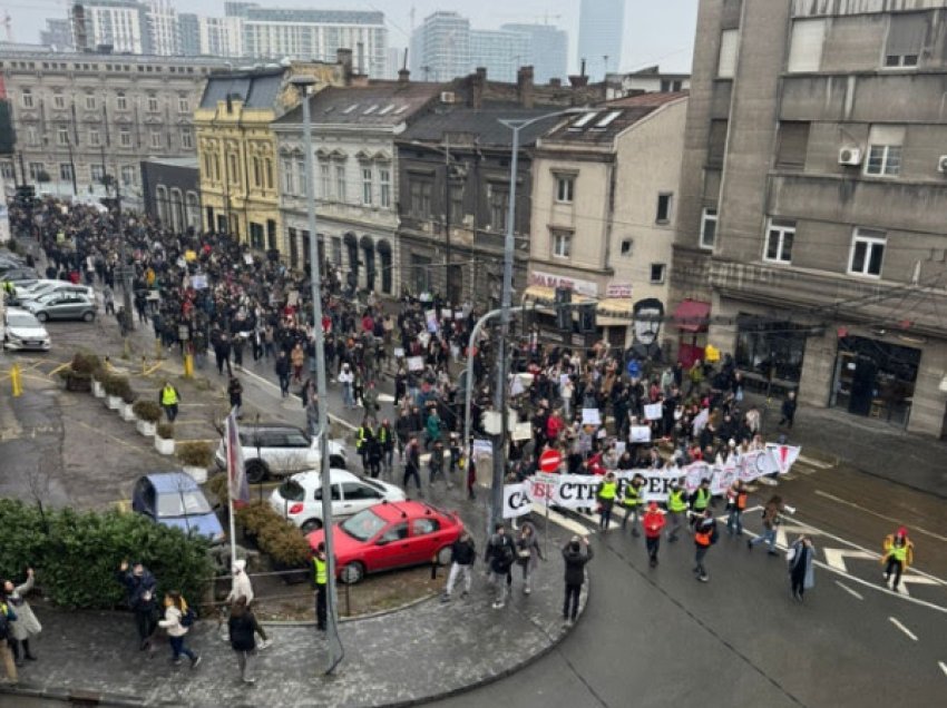 ​Protestat në Serbi, Stradner: Ky është fillimi i fundit për regjimin autoritar të Vuçiq