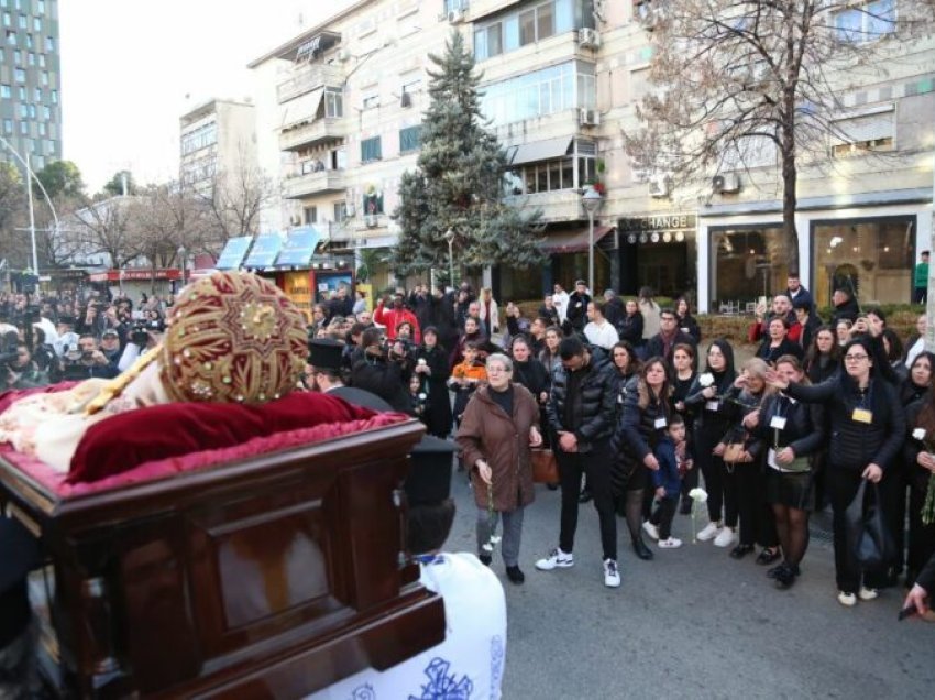 Dy ditë homazhe për kryepeshkopin Anastas, ja rrugët që do bllokohen në Tiranë