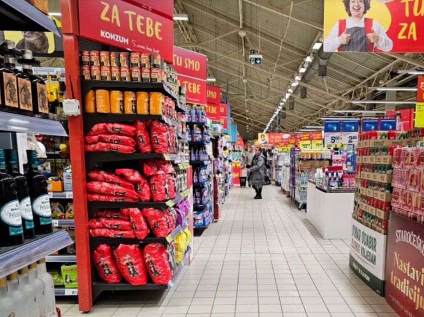 Qytetarët në disa vende të Ballkanit Perëndimor ftohen t’i bojkotojnë supermarketet, a do t’i bashkohet Kosova?