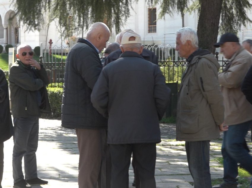 Minatorët në protestë, kërkojnë miratimin e statusit, paralajmërojnë grevë urie